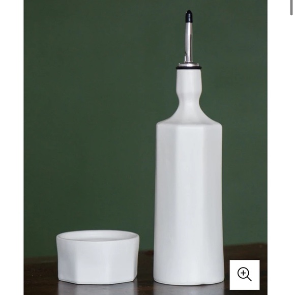 The Bright Angle Elixir Olive Oil Bottle in White - Picture 3 of 5